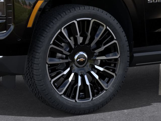 New 2026 Chevrolet Suburban High Country AWD/4WD image 9