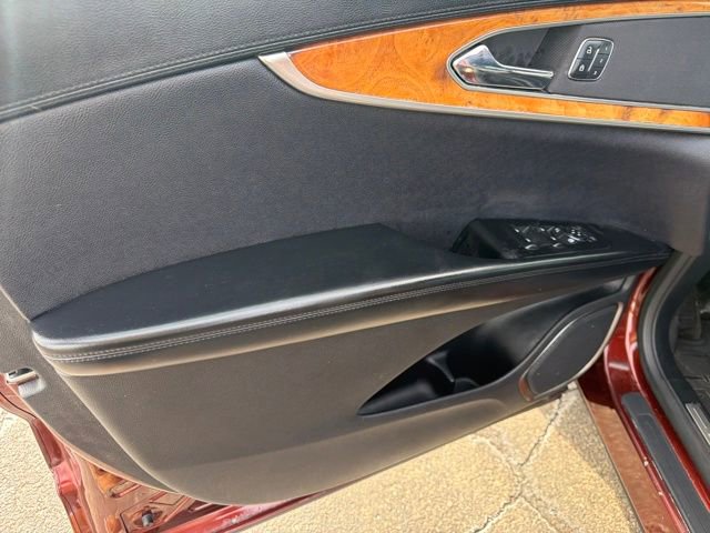 Used 2016 Lincoln MKX Select w/ Select Plus Package image 13