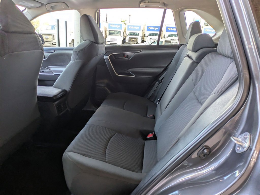 Used 2024 Toyota RAV4 LE image 29