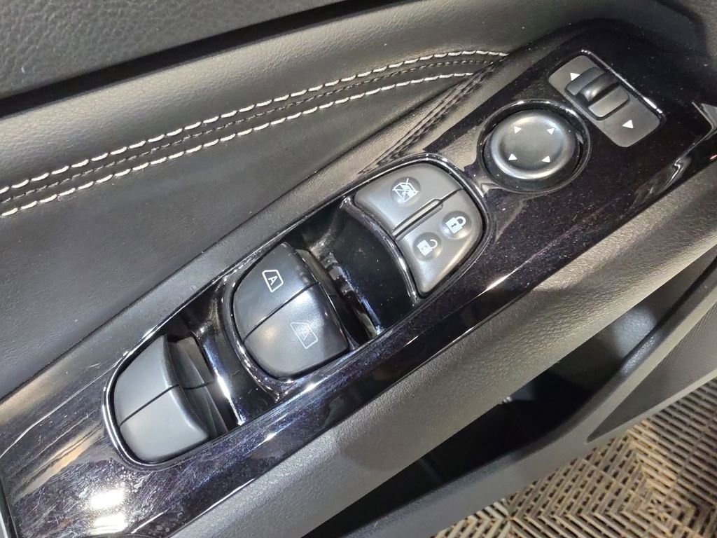 Used 2022 Nissan Altima 2.5 SL FWD image 15