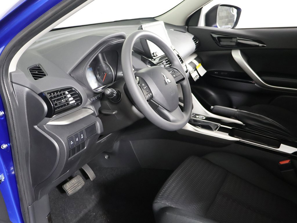 New 2025 Mitsubishi Eclipse Cross LE image 21