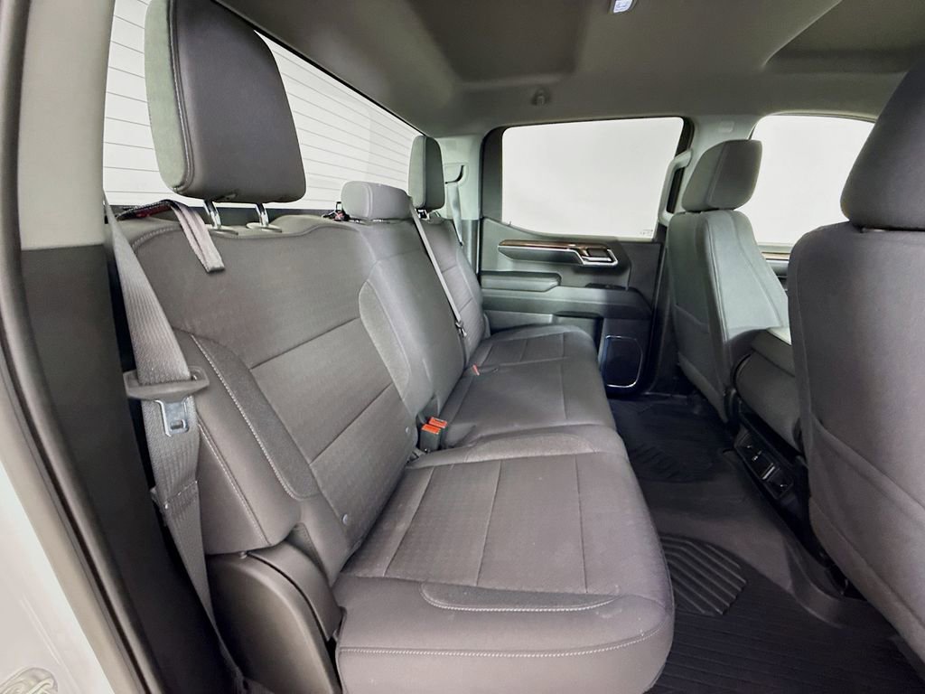 Used 2024 Chevrolet Silverado 1500 LT w/ Z71 Off-Road Package image 27