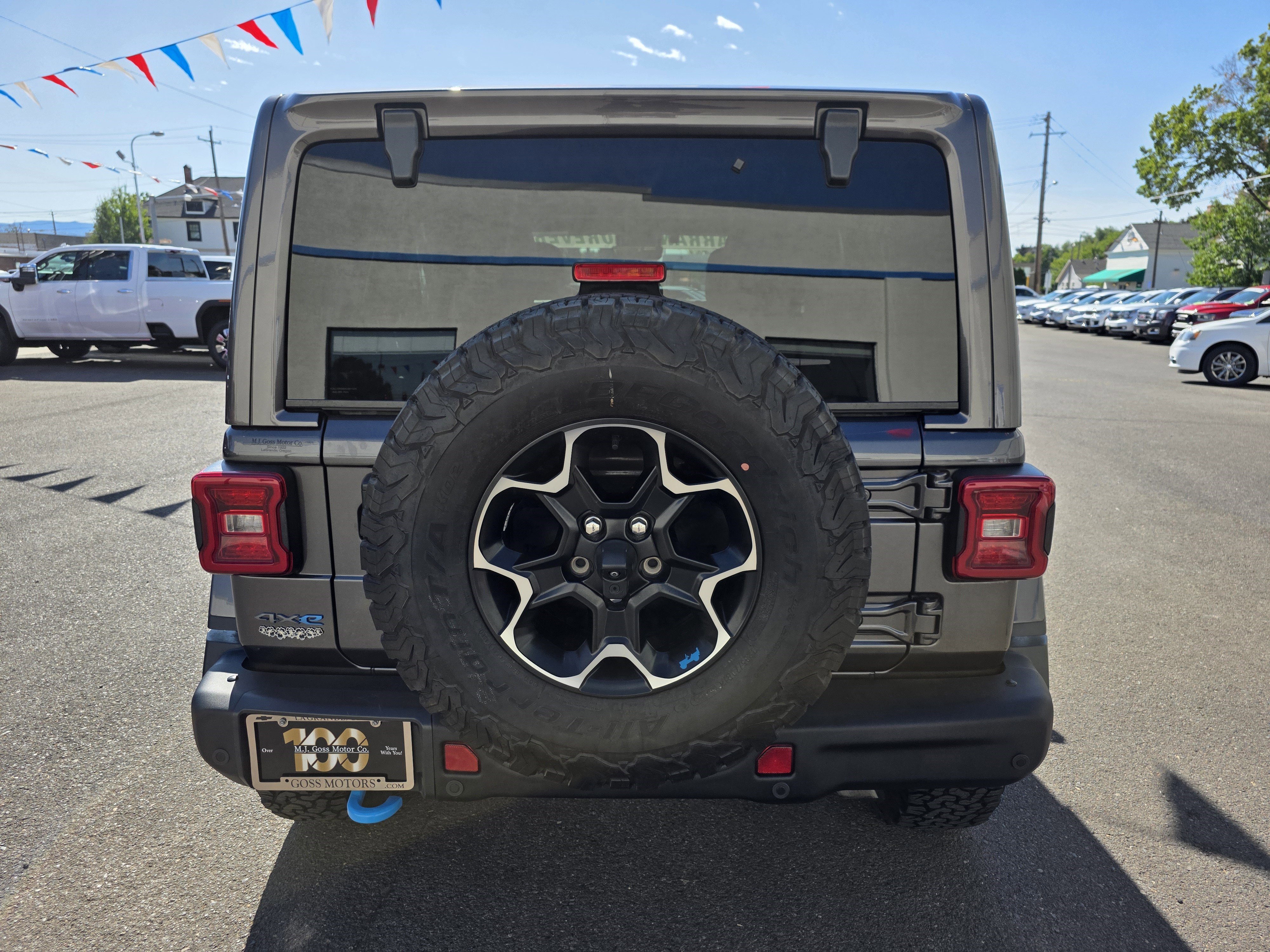 Used 2021 Jeep Wrangler Unlimited Rubicon 4xe w/ Steel Bumper Group image 7