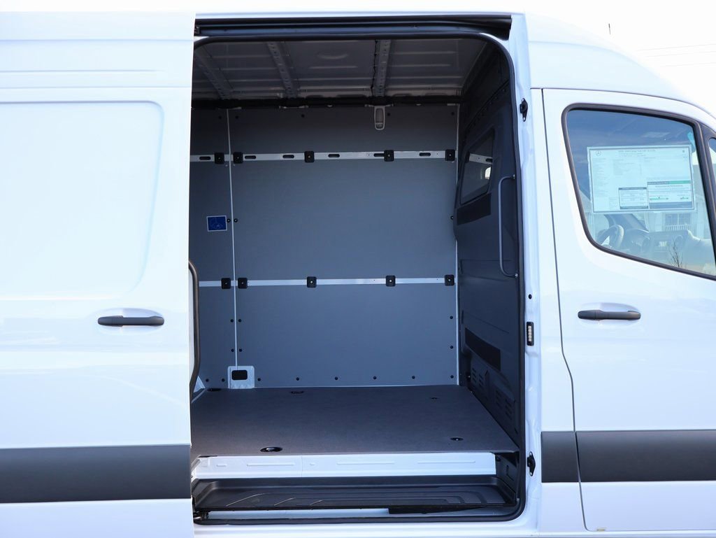 New 2026 Mercedes-Benz Sprinter 144 Cargo image 15