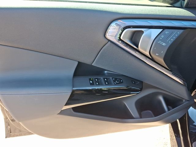 Used 2026 BMW X3 xDrive30 w/ Premium Package AWD/4WD image 9