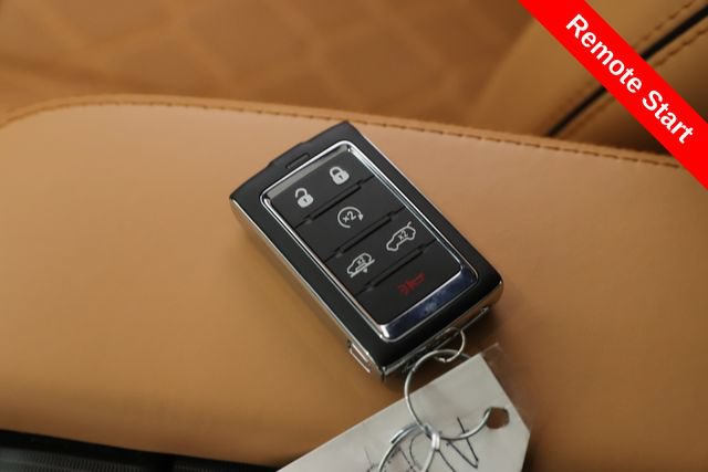 Used 2025 Jeep Grand Wagoneer L Series III w/ Quick Order Packagew 28T AWD/4WD image 3