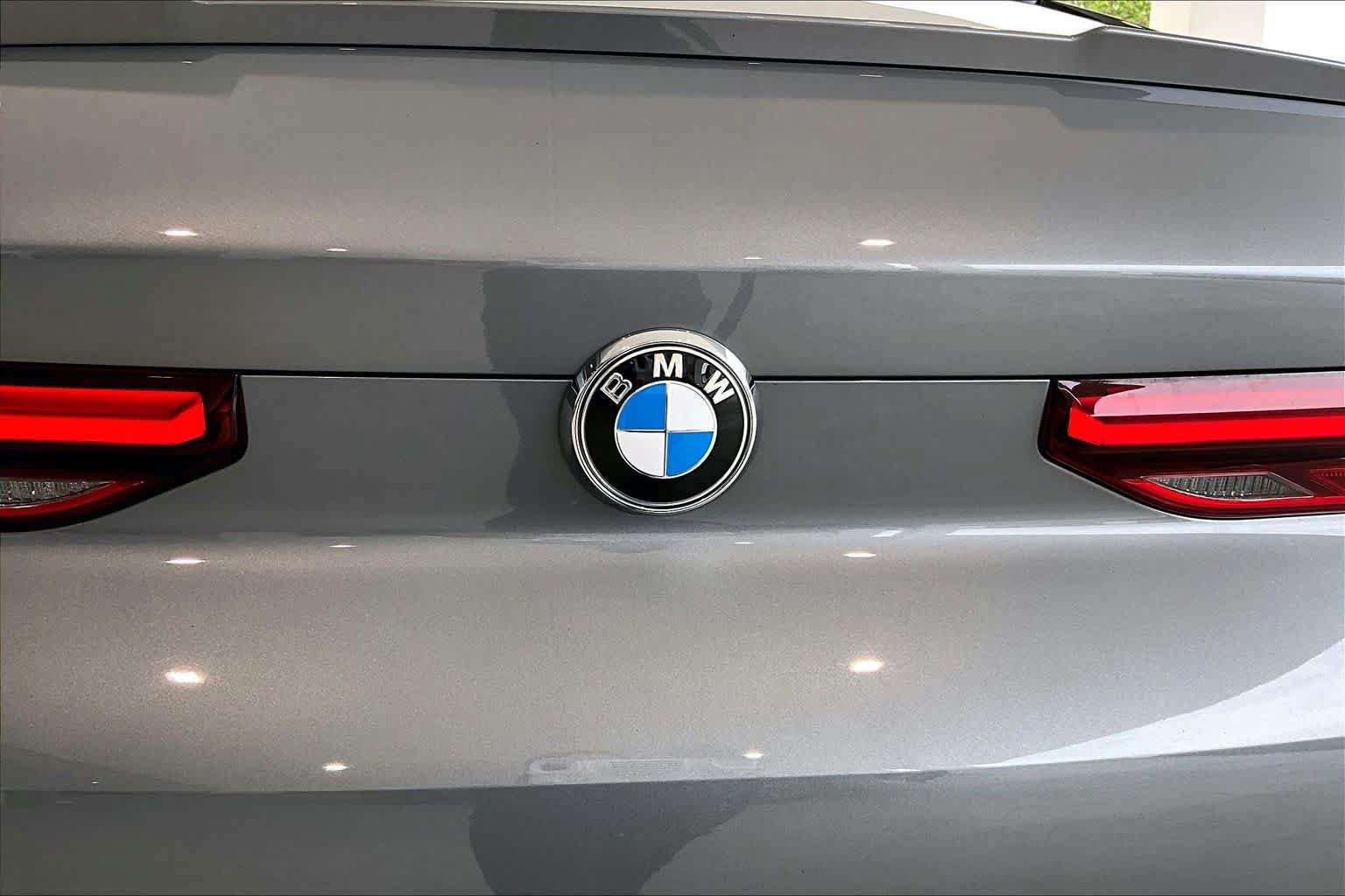 Certified 2026 BMW X6 xDrive40i AWD/4WD image 30