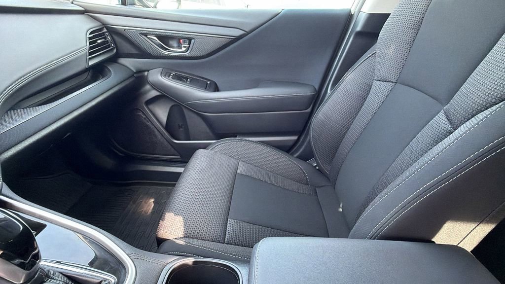 Used 2021 Subaru Outback Premium image 23