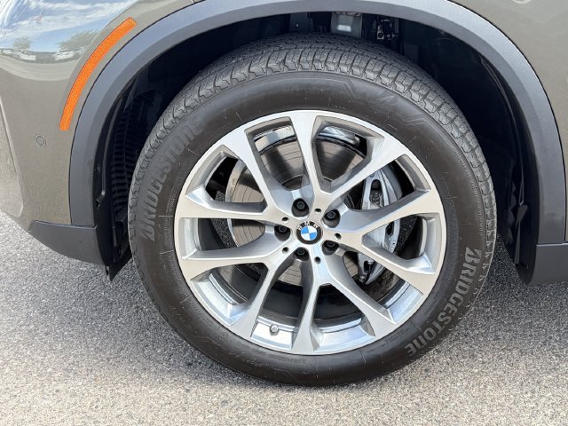 Certified 2026 BMW X5 sDrive40i RWD image 11