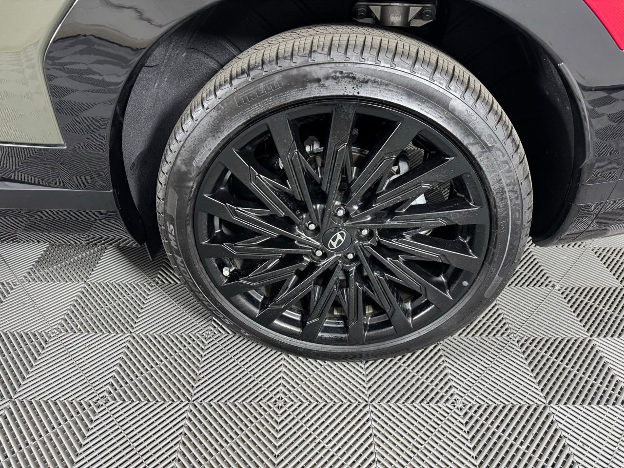 Used 2025 Hyundai Santa Fe Calligraphy image 36