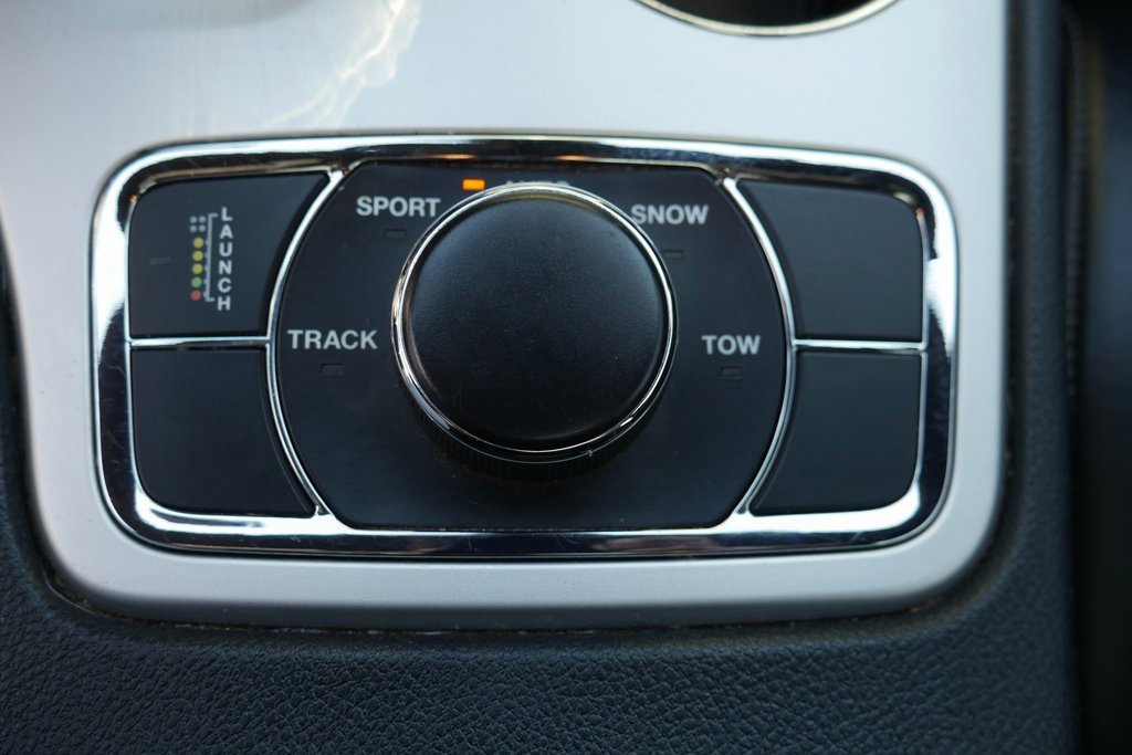 Used 2015 Jeep Grand Cherokee SRT w/ Luxury Group II image 21