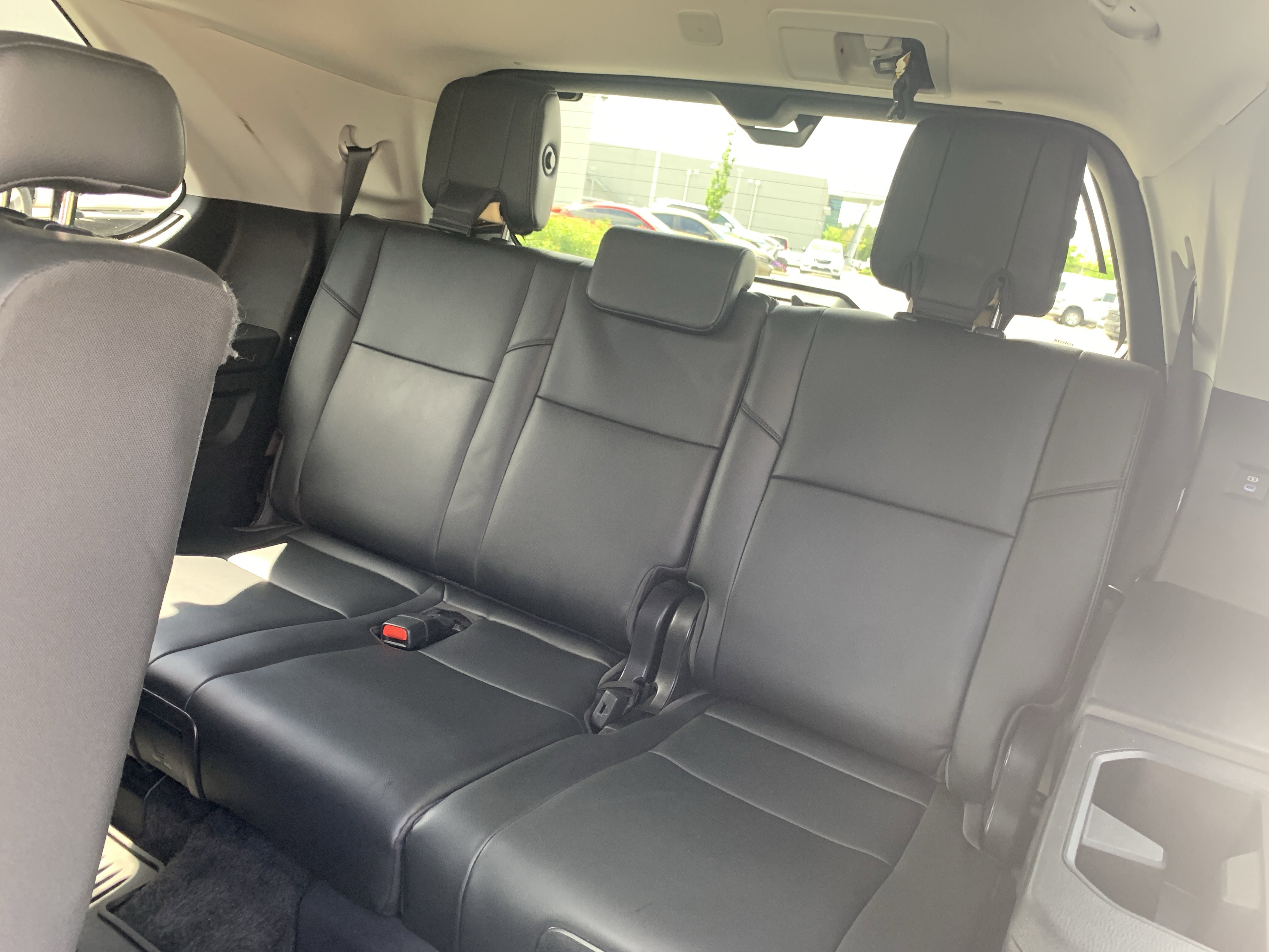 Used 2023 Toyota Sequoia Limited w/ Tow Technology Package AWD/4WD image 33