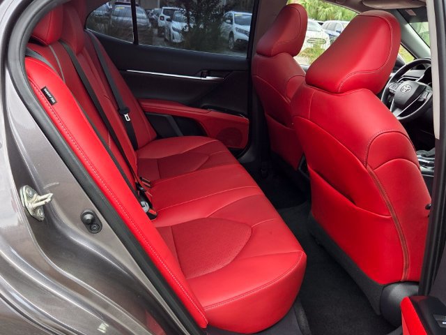 Used 2020 Toyota Camry XSE FWD image 16