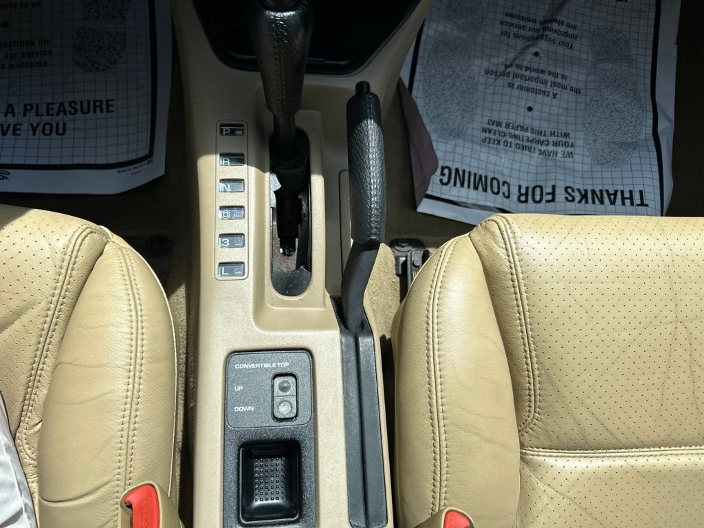 Used 1992 Chrysler LeBaron LX FWD image 20
