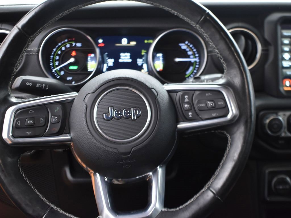 Used 2021 Jeep Wrangler Unlimited Sahara w/ Cold Weather Group image 30