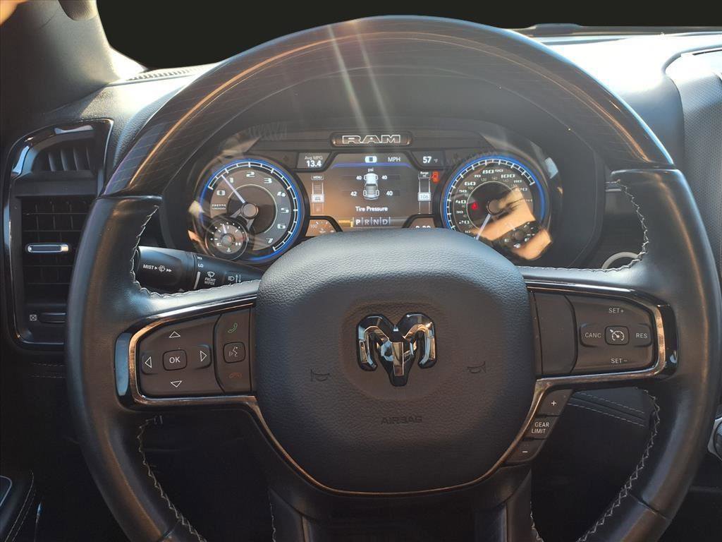 Used 2022 RAM 1500 Limited w/ Body Color Bumper Group image 15