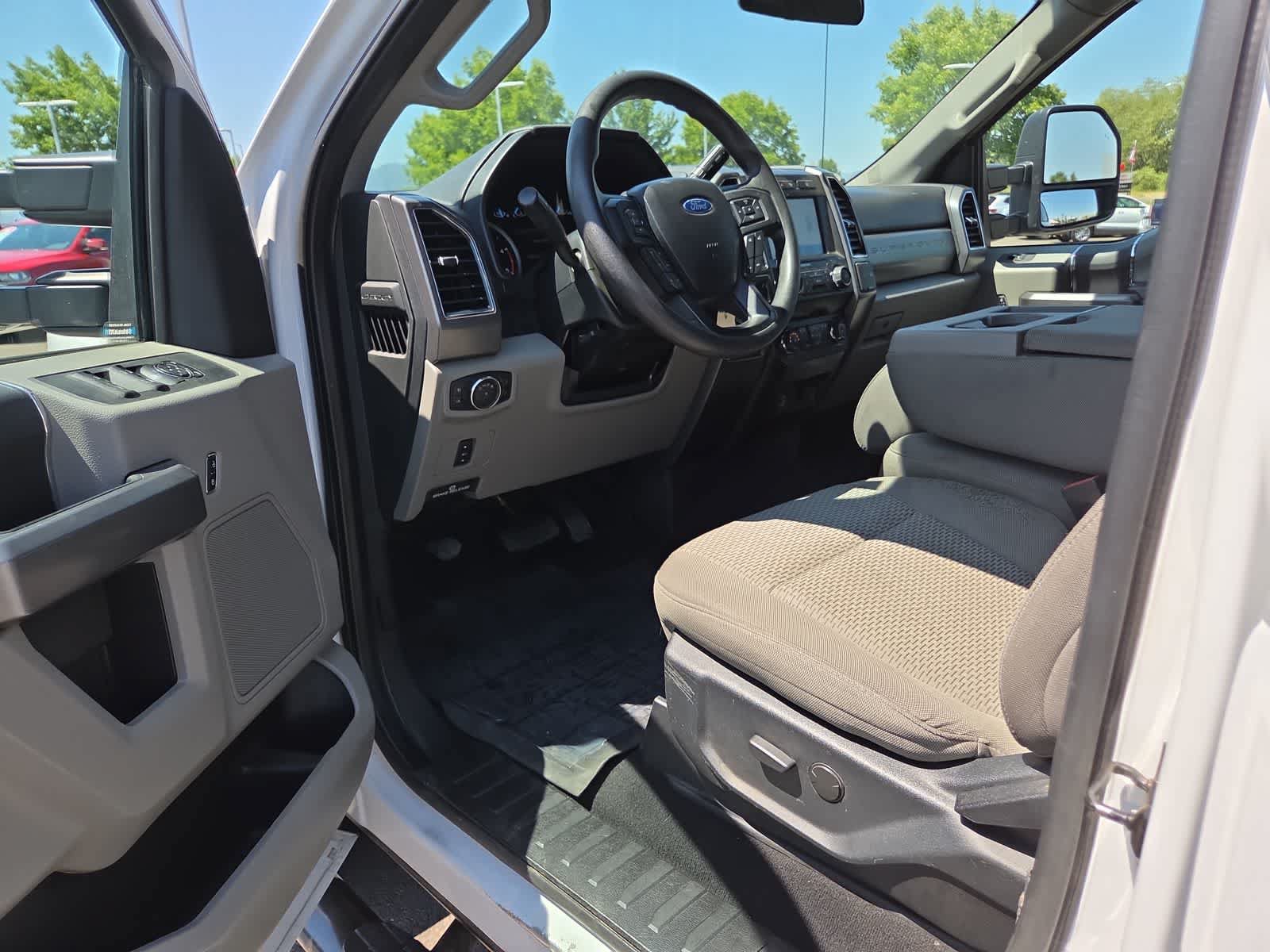 Used 2020 Ford F250 XLT w/ XLT Value Package AWD/4WD image 10