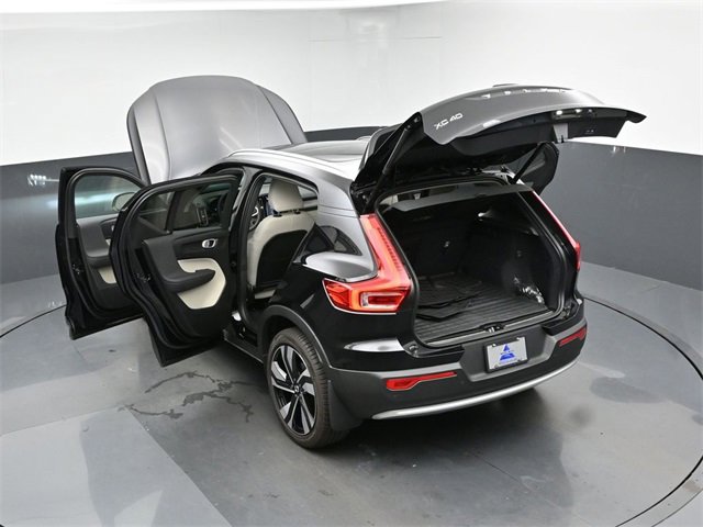 Used 2024 Volvo XC40 B5 Plus w/ Protection Package Premier image 50