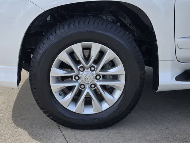 Used 2018 Lexus GX 460 Premium AWD/4WD image 8