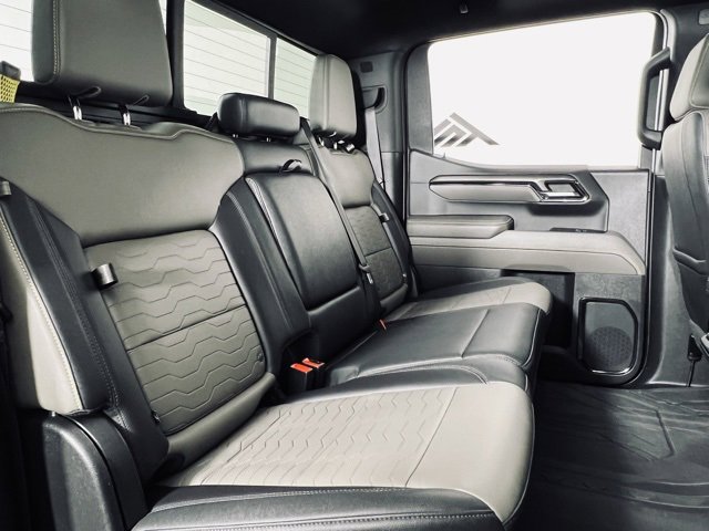 Used 2023 Chevrolet Silverado 1500 ZR2 w/ Technology Package image 17