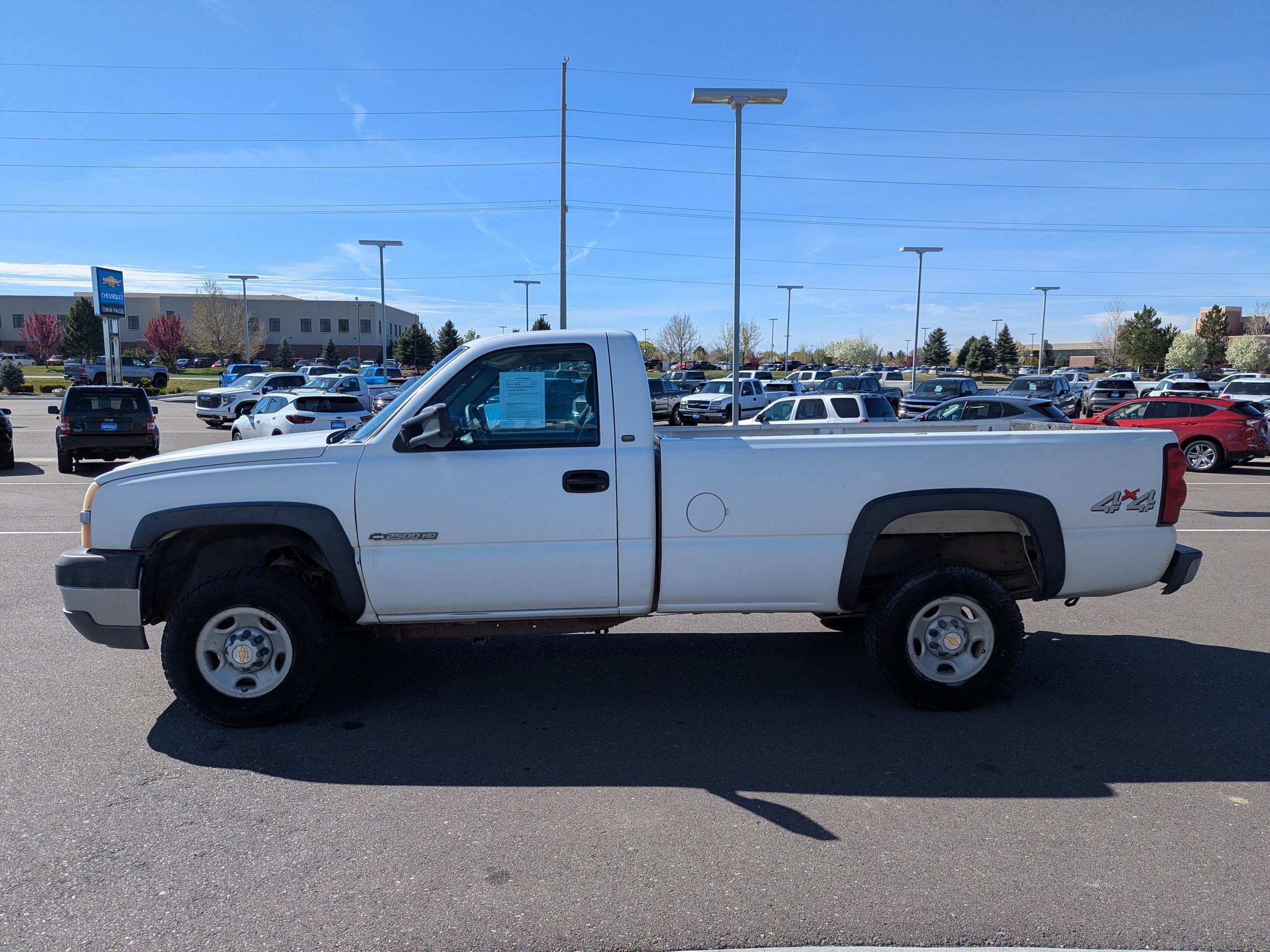 Used 2004 Chevrolet Silverado 2500 W/T image 9