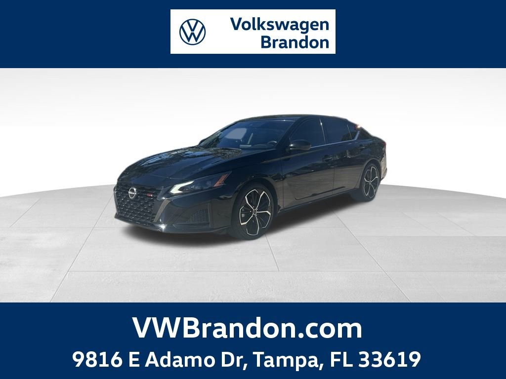 Used 2023 Nissan Altima 2.5 SR