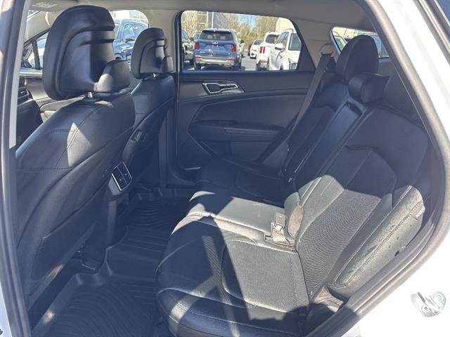 Certified 2024 Kia Sportage EX image 17