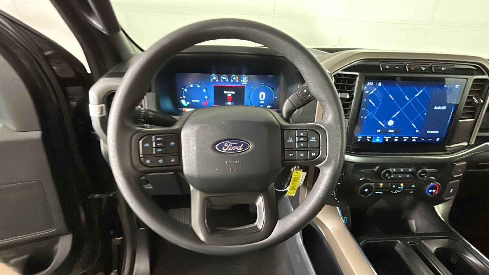Used 2024 Ford F150 STX w/ Equipment Group 201A FX4 AWD/4WD image 17
