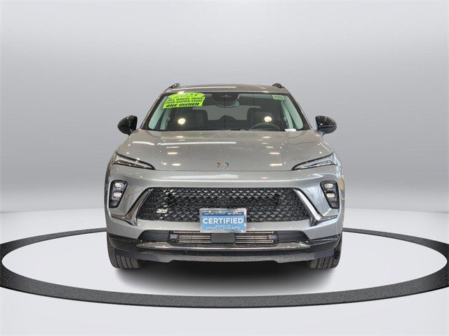 Certified 2025 Buick Envision Sport Touring image 6