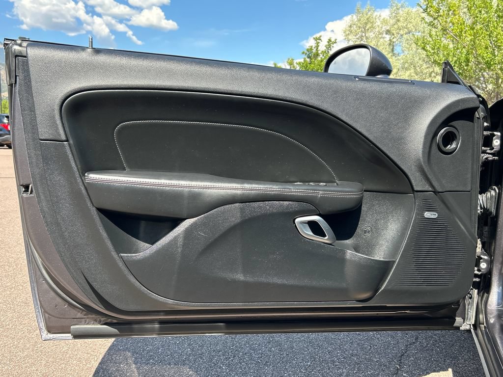 Used 2016 Dodge Challenger R/T Scat Pack w/ Leather Interior Group RWD image 26