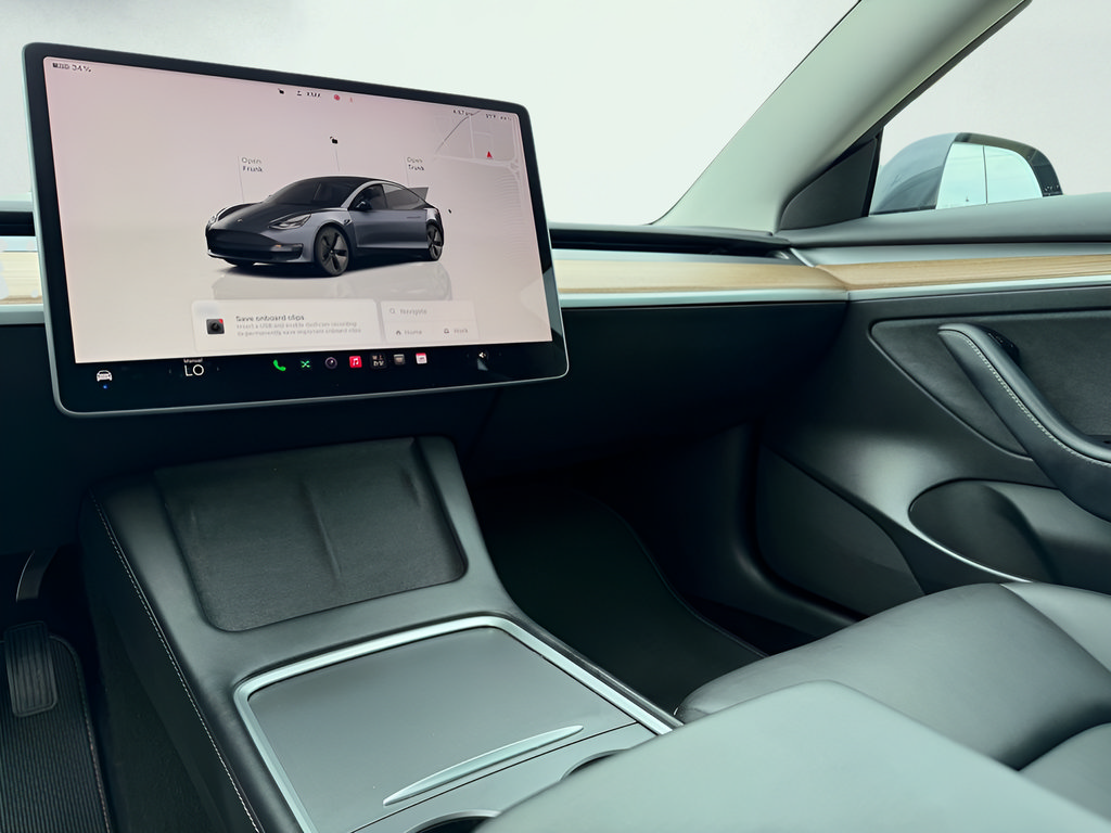 Used 2021 Tesla Model 3 Standard Range Plus RWD image 39