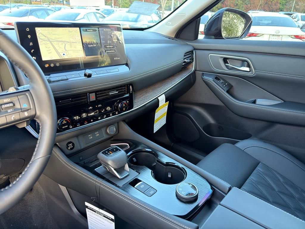 New 2026 Nissan Rogue Platinum w/ Platinum Premium Package image 24