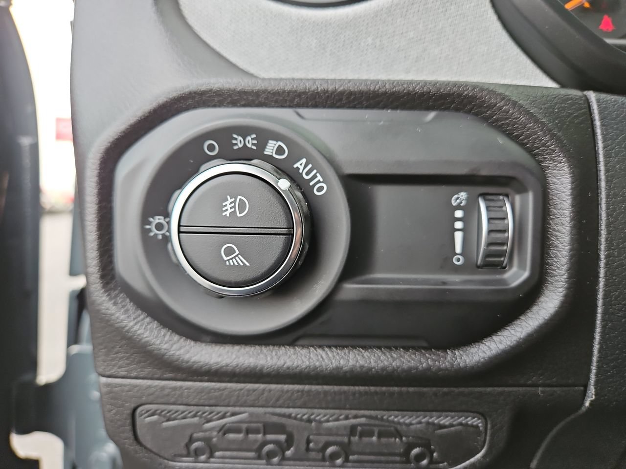New 2026 Jeep Gladiator Sport AWD/4WD image 29
