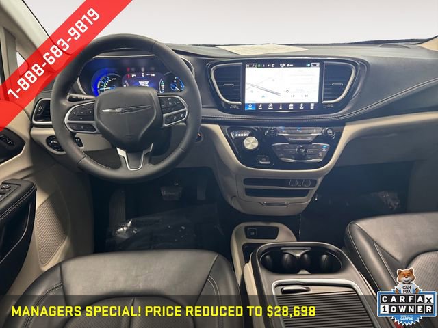 Used 2024 Chrysler Pacifica Limited FWD image 5