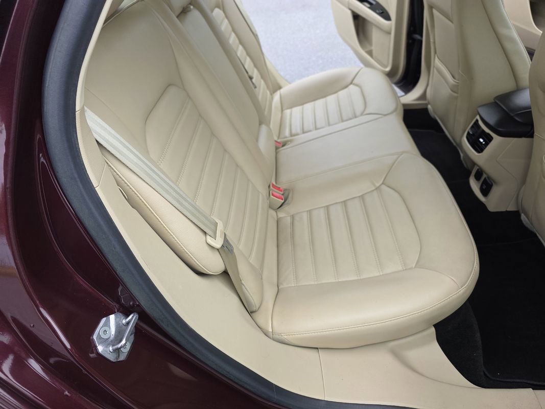 Used 2013 Ford Fusion SE FWD image 14