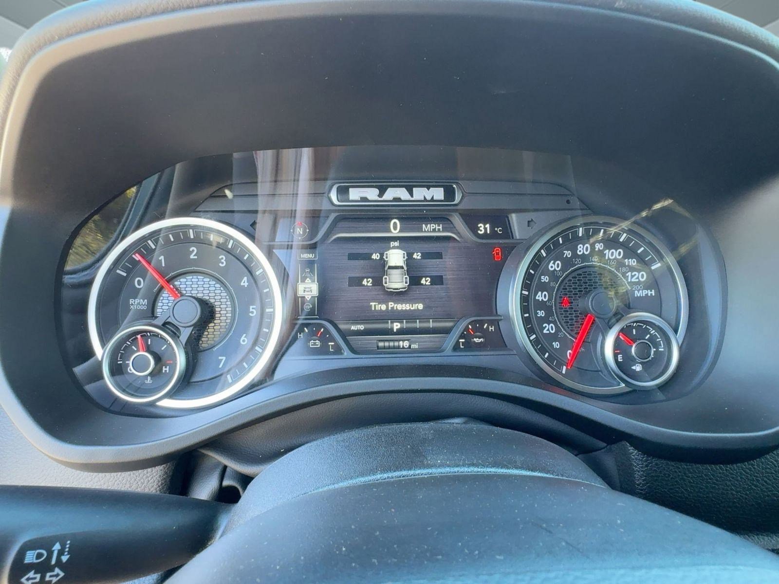 New 2026 RAM 1500 Lone Star image 18