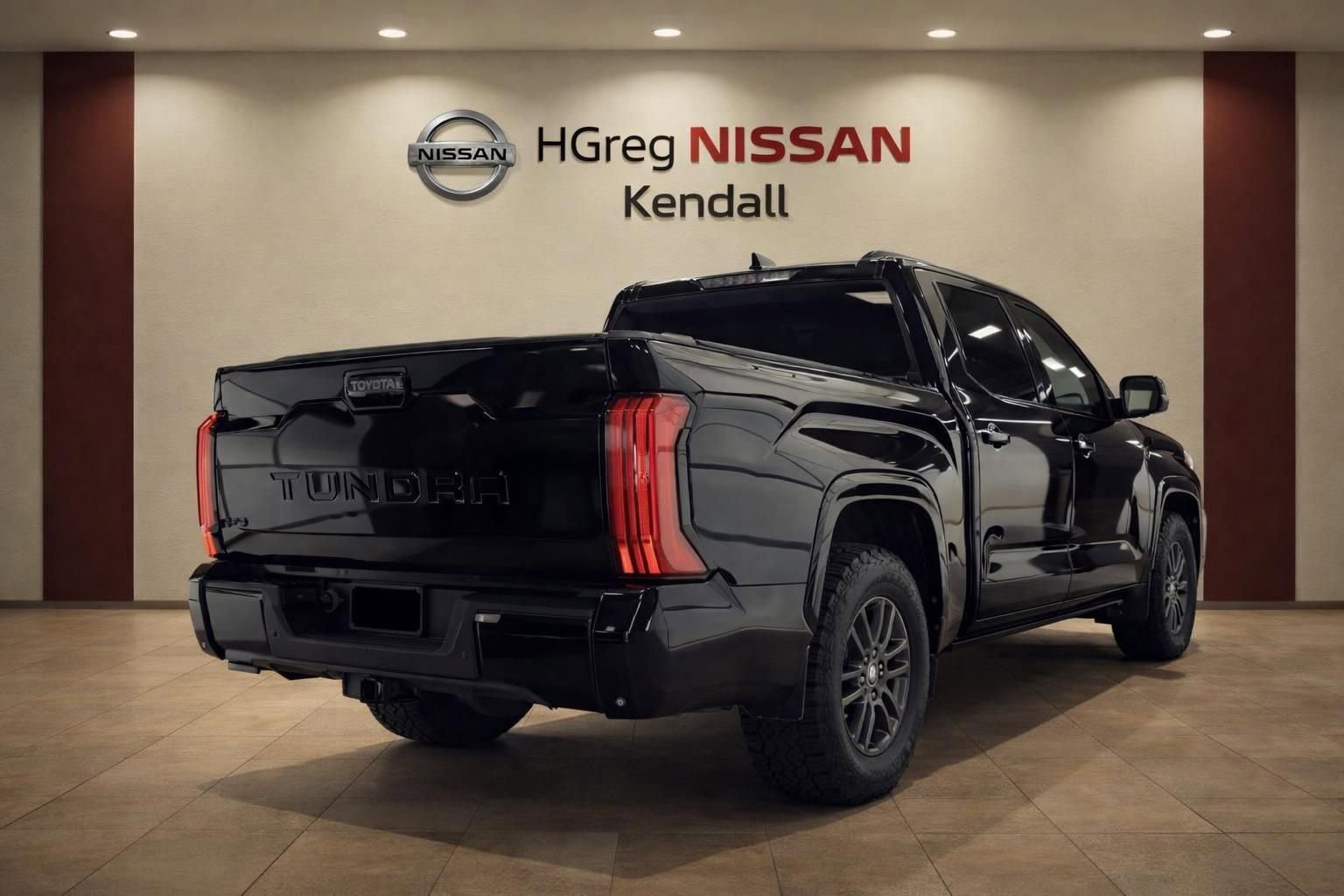 Used 2023 Toyota Tundra Platinum image 6