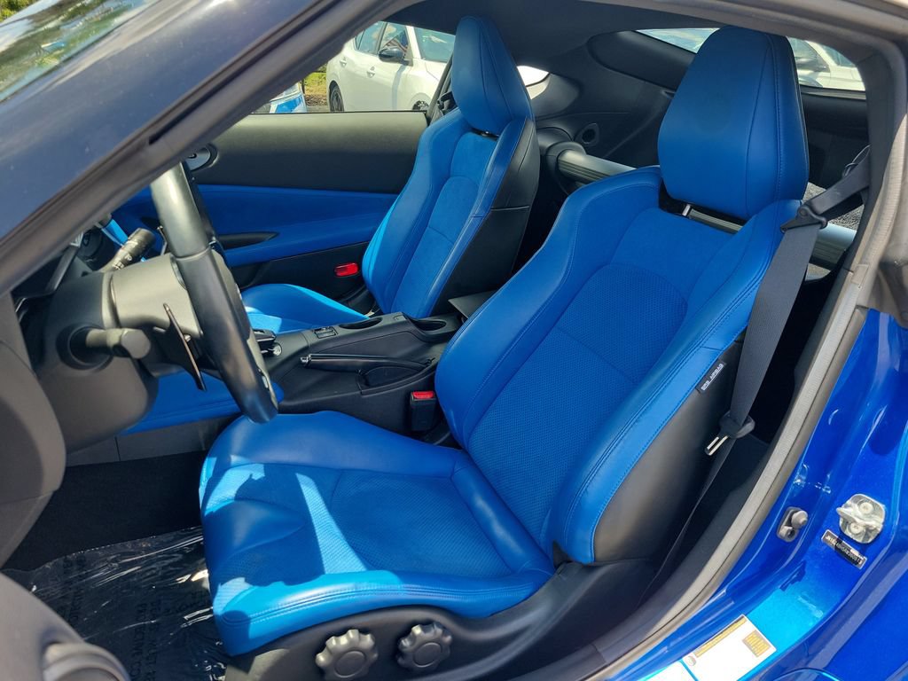 Certified 2024 Nissan Z Performance w/ Floor Mat Package RWD image 11