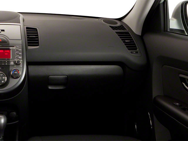 Used 2010 Kia Soul + FWD image 20