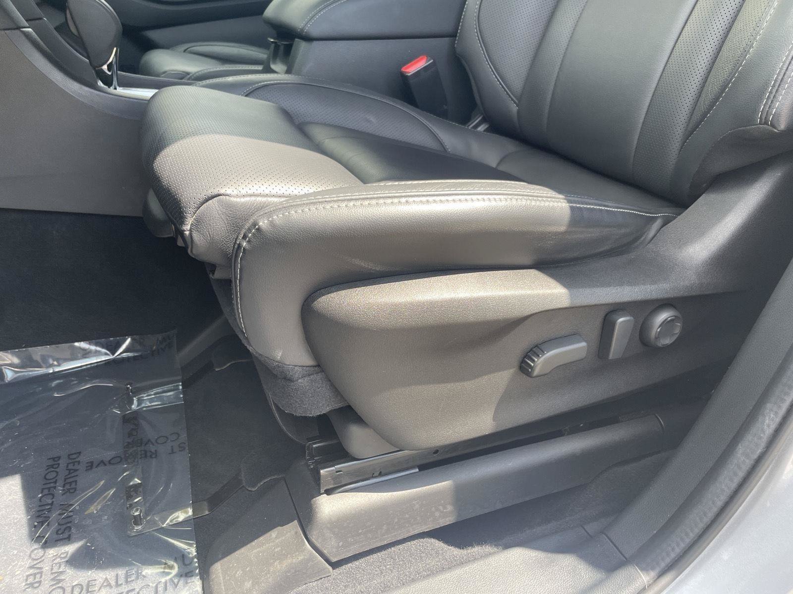 Certified 2023 Subaru Ascent Limited w/ Technology Package AWD/4WD image 4