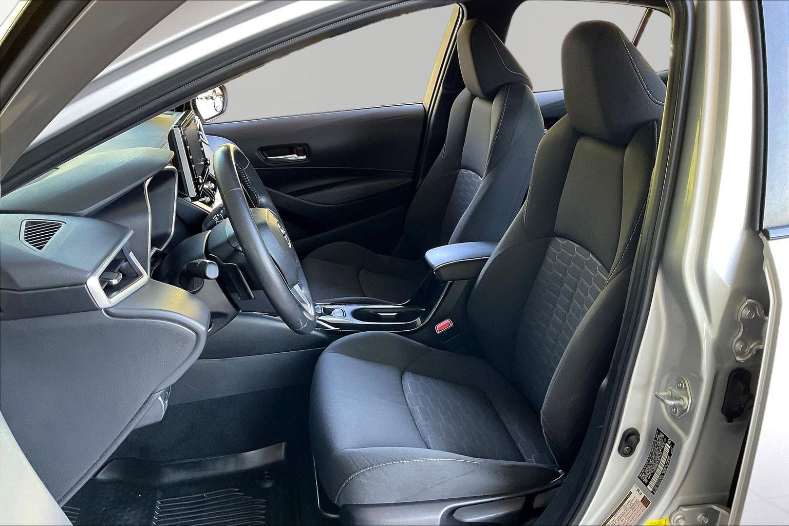 Used 2020 Toyota Corolla SE FWD image 20