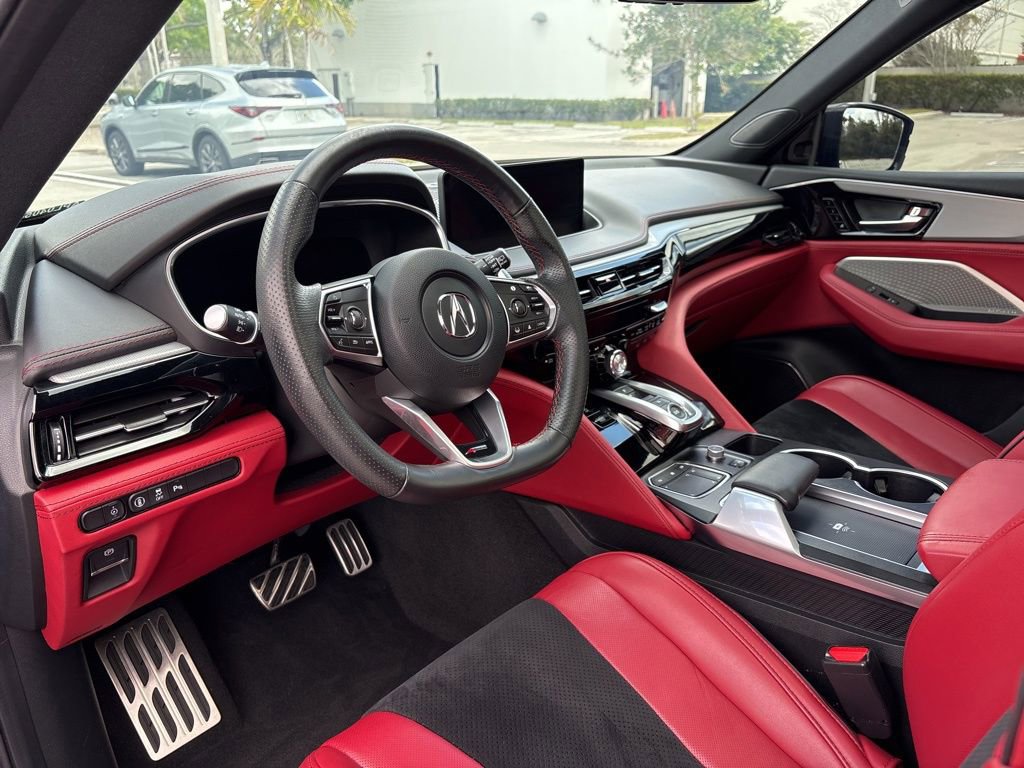 Used 2023 Acura MDX A-Spec image 15