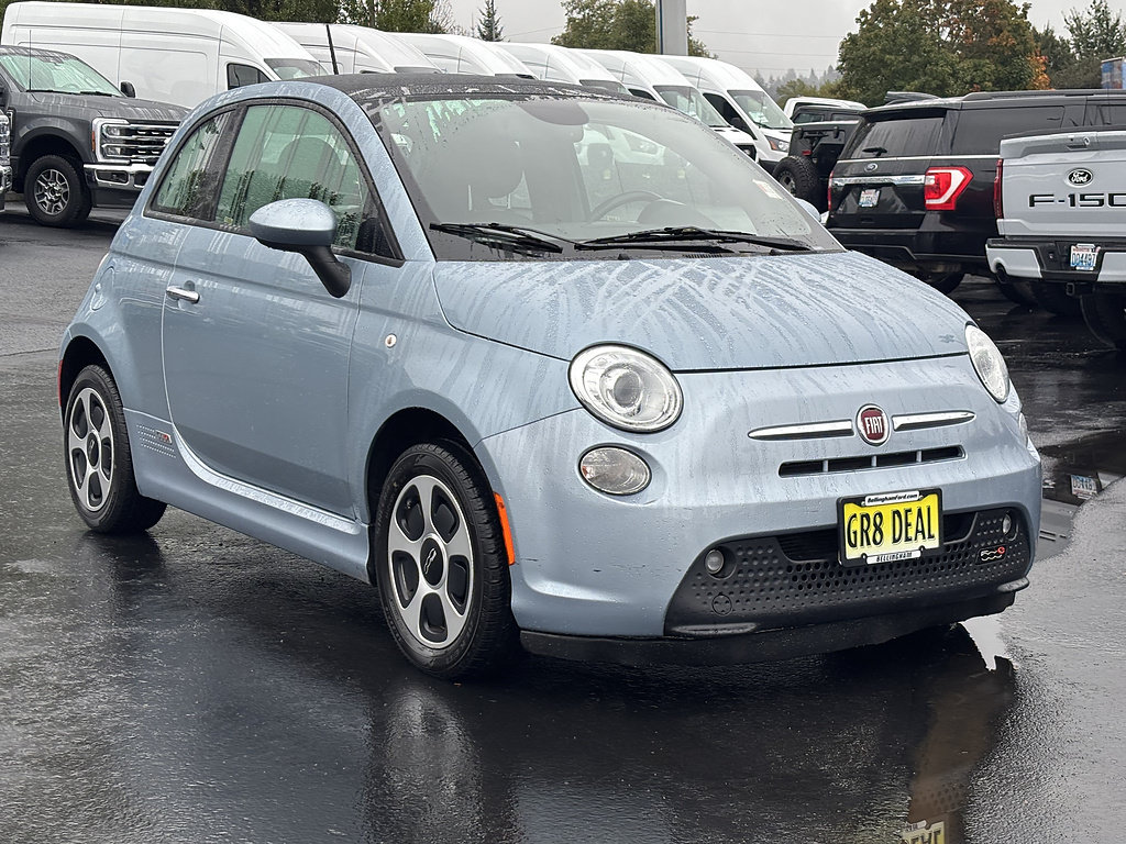 Used 2015 FIAT 500 e FWD image 3