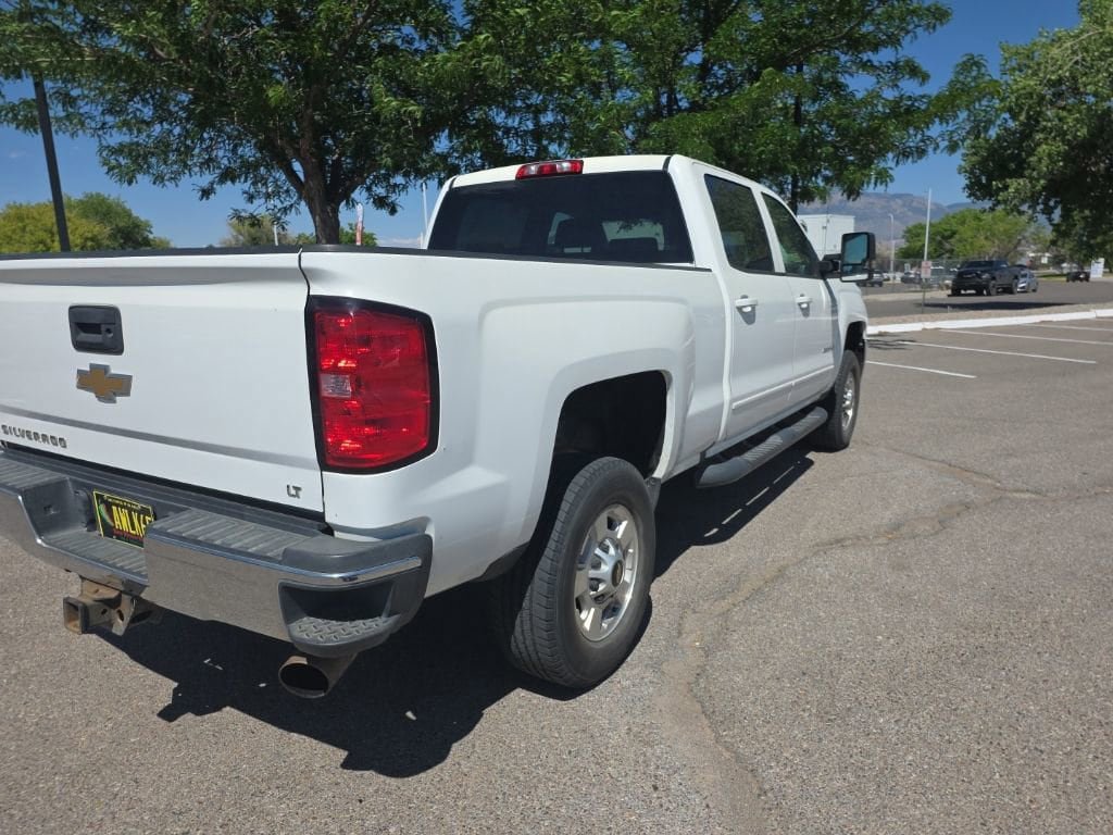 Used 2016 Chevrolet Silverado 2500 LT AWD/4WD image 7