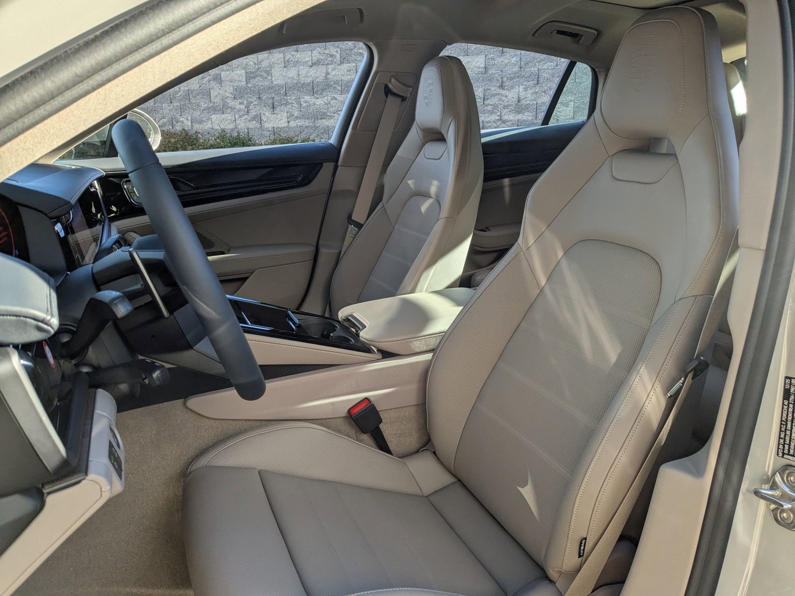 New 2026 Porsche Panamera 4 image 5