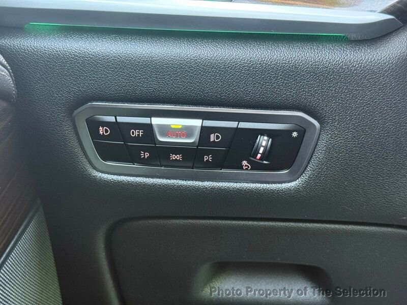 Used 2021 BMW X7 xDrive40i image 36