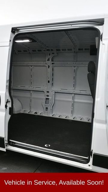 Used 2024 RAM ProMaster 2500 w/ Convenience Group image 12