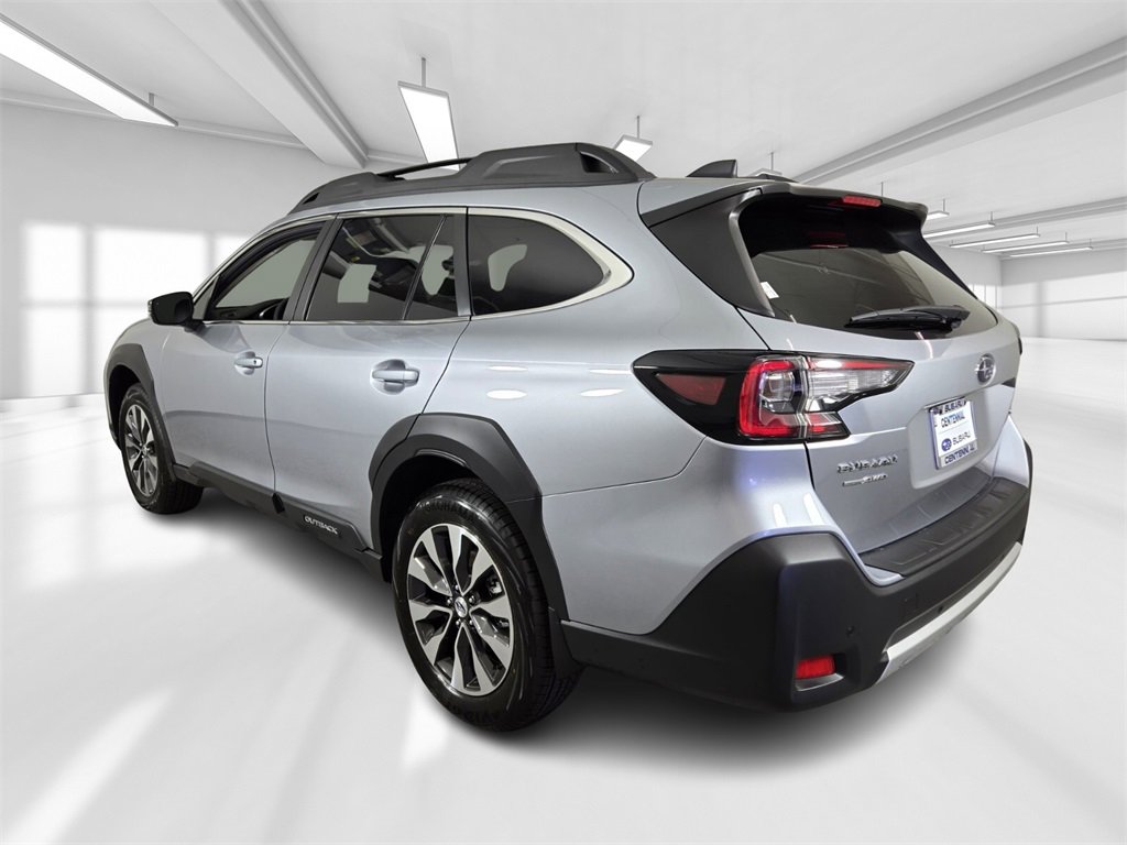 New 2025 Subaru Outback Limited image 3