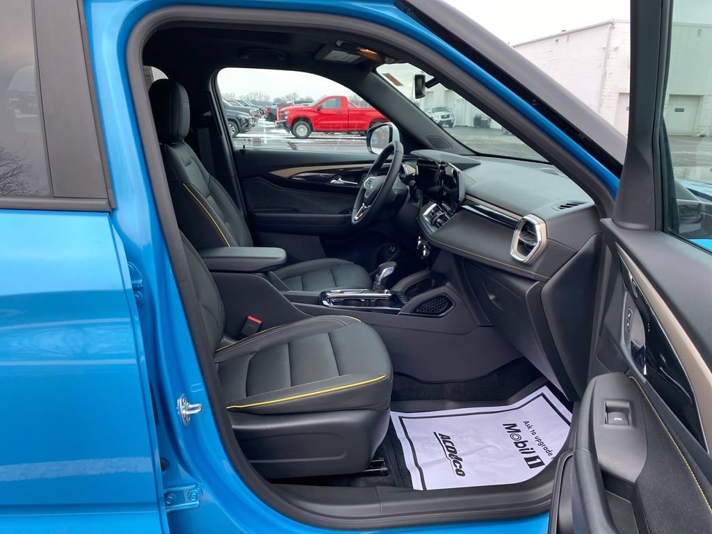New 2025 Chevrolet TrailBlazer ACTIV w/ Convenience Package FWD image 12