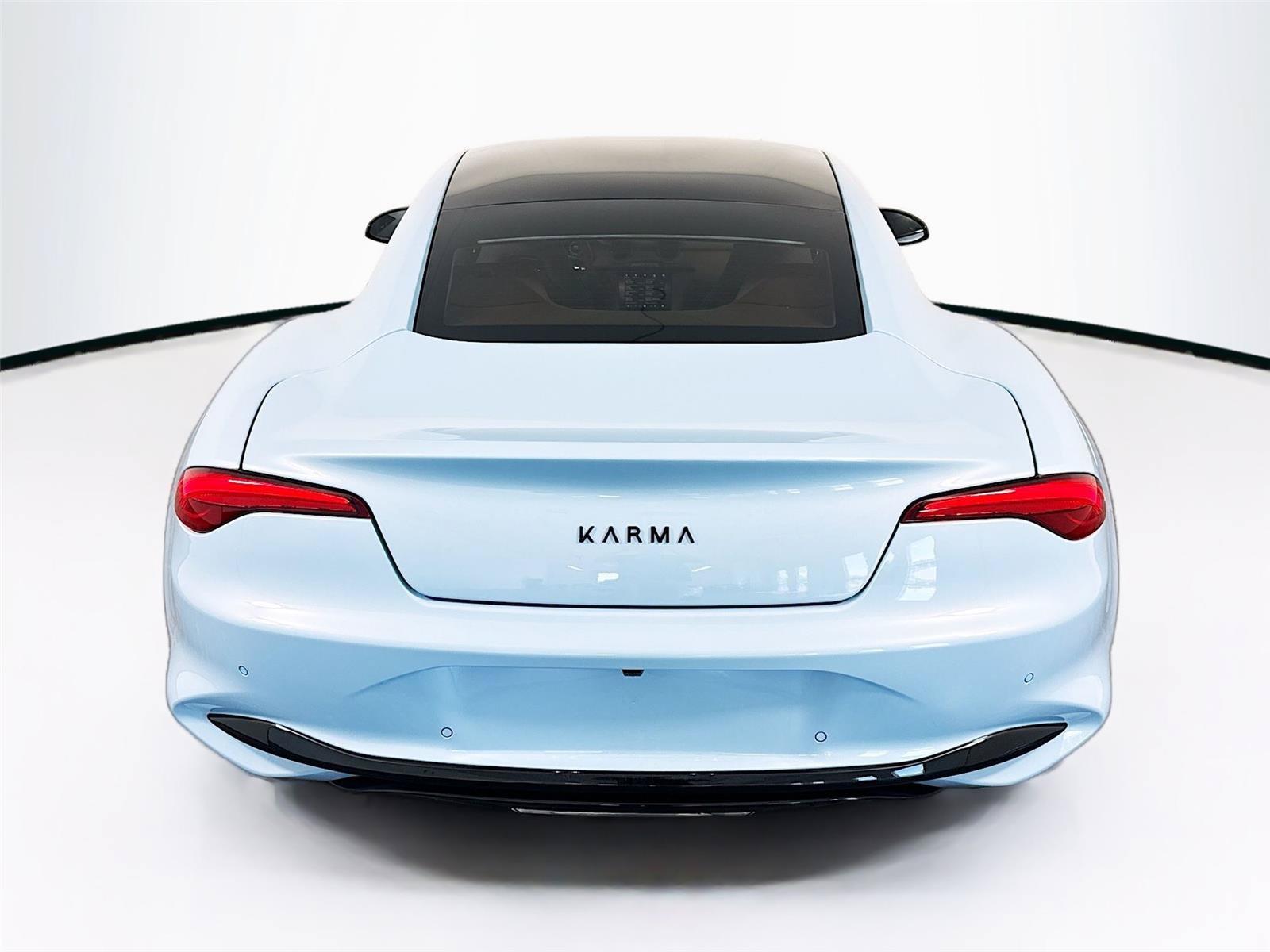 New 2025 Karma Revero Luxury RWD image 27